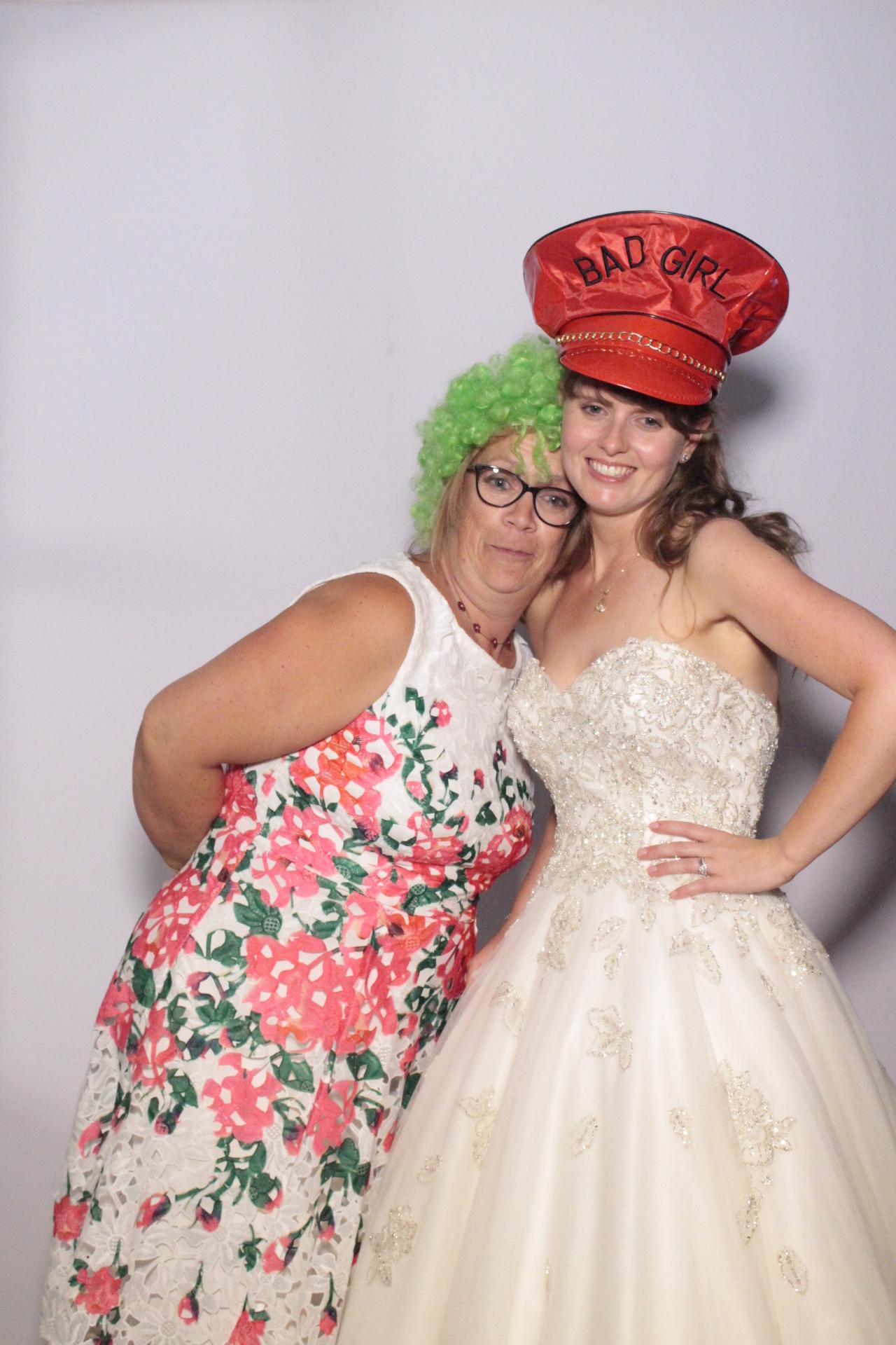 Gemma & Scott's Wedding | View more photos from the event at gallery.myphotoboothexperience.co.uk/u/MyPhotoBoothExperienceLtd/Gemma-Scotts-Wedding